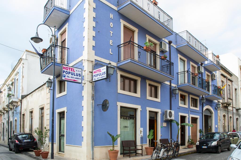 Hotel Populus Syracuse Exterior foto